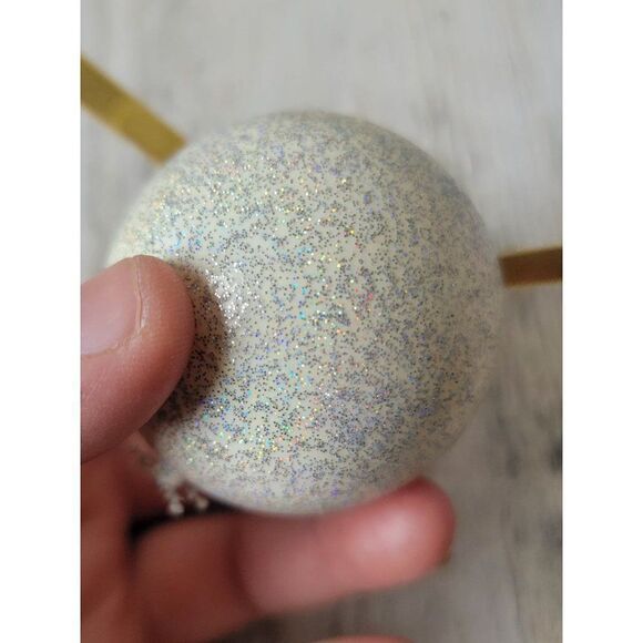 Mini 2000 glitter snowflake ball ornament Xmas decor - Picture 5 of 5